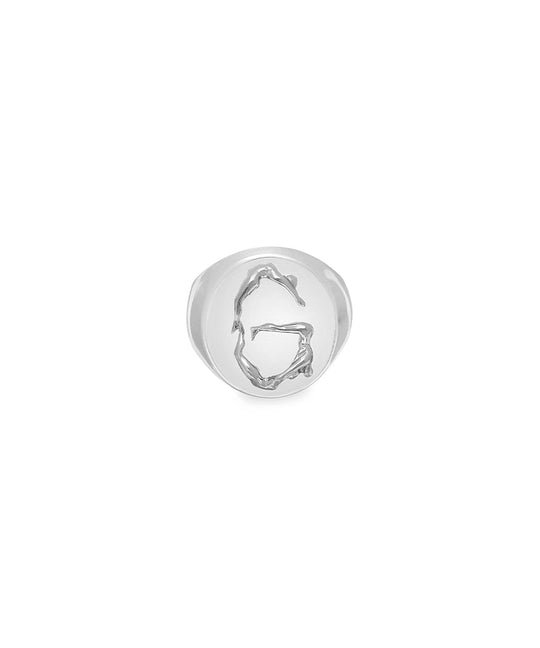 Sterling silver chevalier ring of the letter G