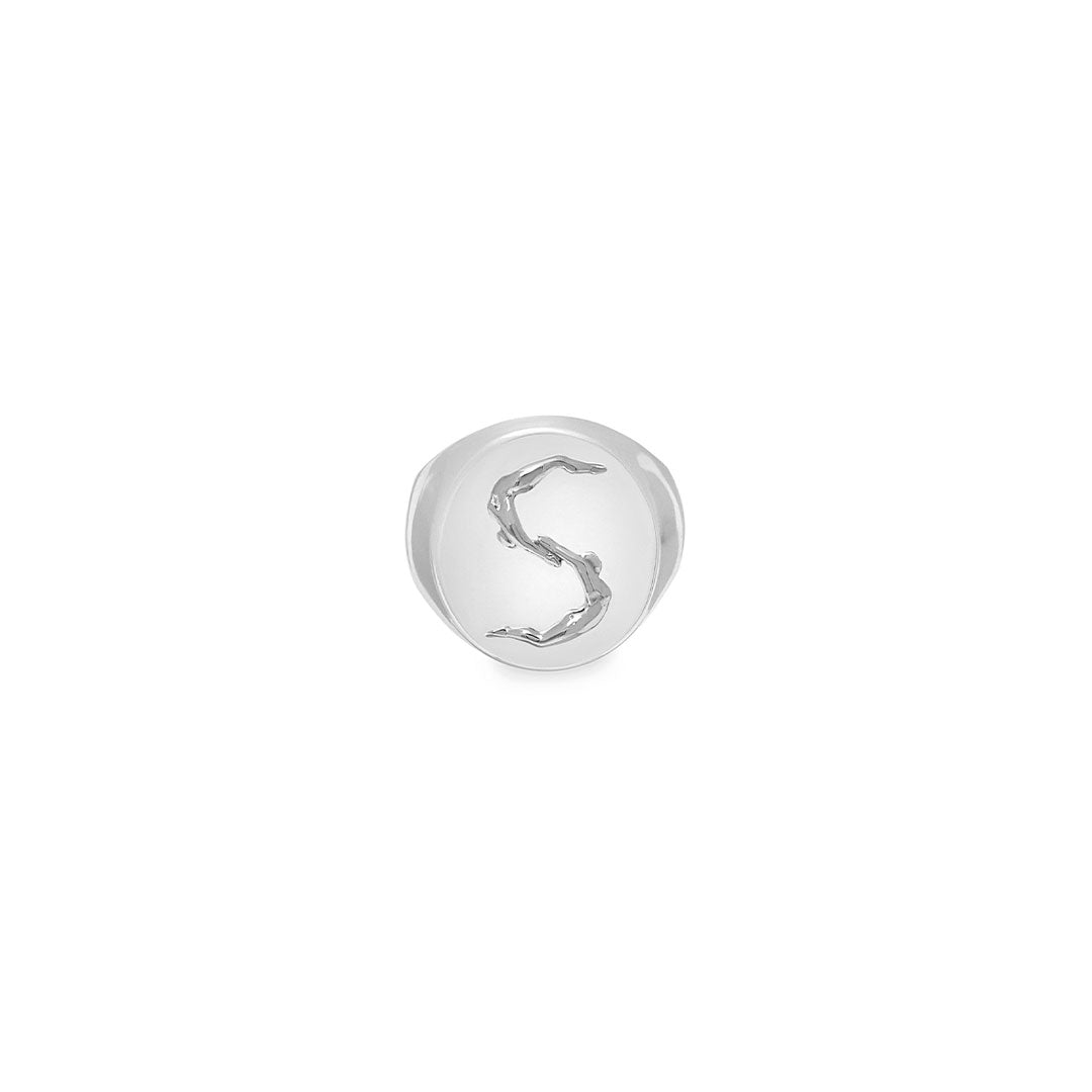 Sterling silver chevalier ring of the letter S