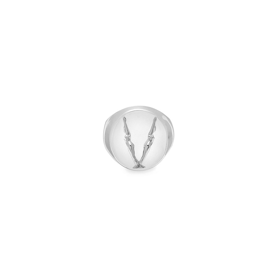 Sterling silver chevalier ring of the letter V