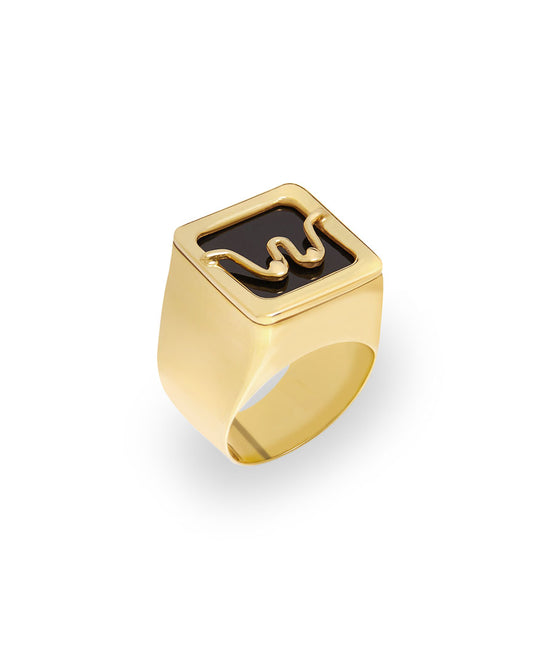 Chevalier ring in sterling silver with 18k gold plating of minimalistic breasts