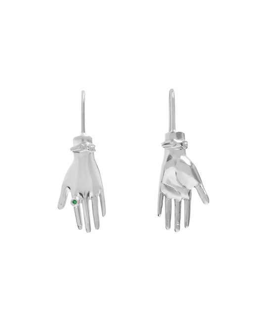 Paola Vilas hand-shaped earring in sterling silver with emerald