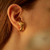 Paola Vilas, earrings, gold, Eva, feminine, body